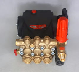 Pompa  Interpump E2B2014B z Zaworem Regulacji Ciśnienia Bypass i Zaworem Termozabezpieczającym