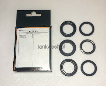 KIT210 am.jpg